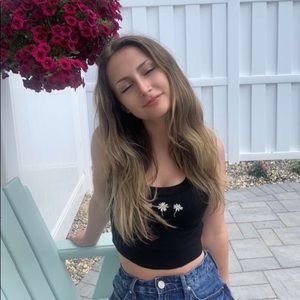 Meet your Posher, Mags